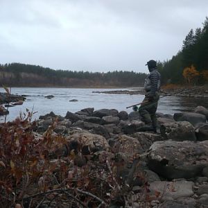 Перекат и слив в нерестовую яму